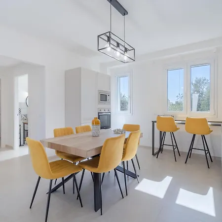 Boutique - Sea Family Apartment Avola
